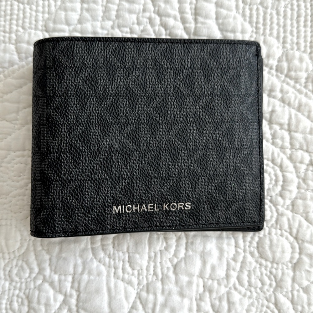 MICHAEL KORS wallet